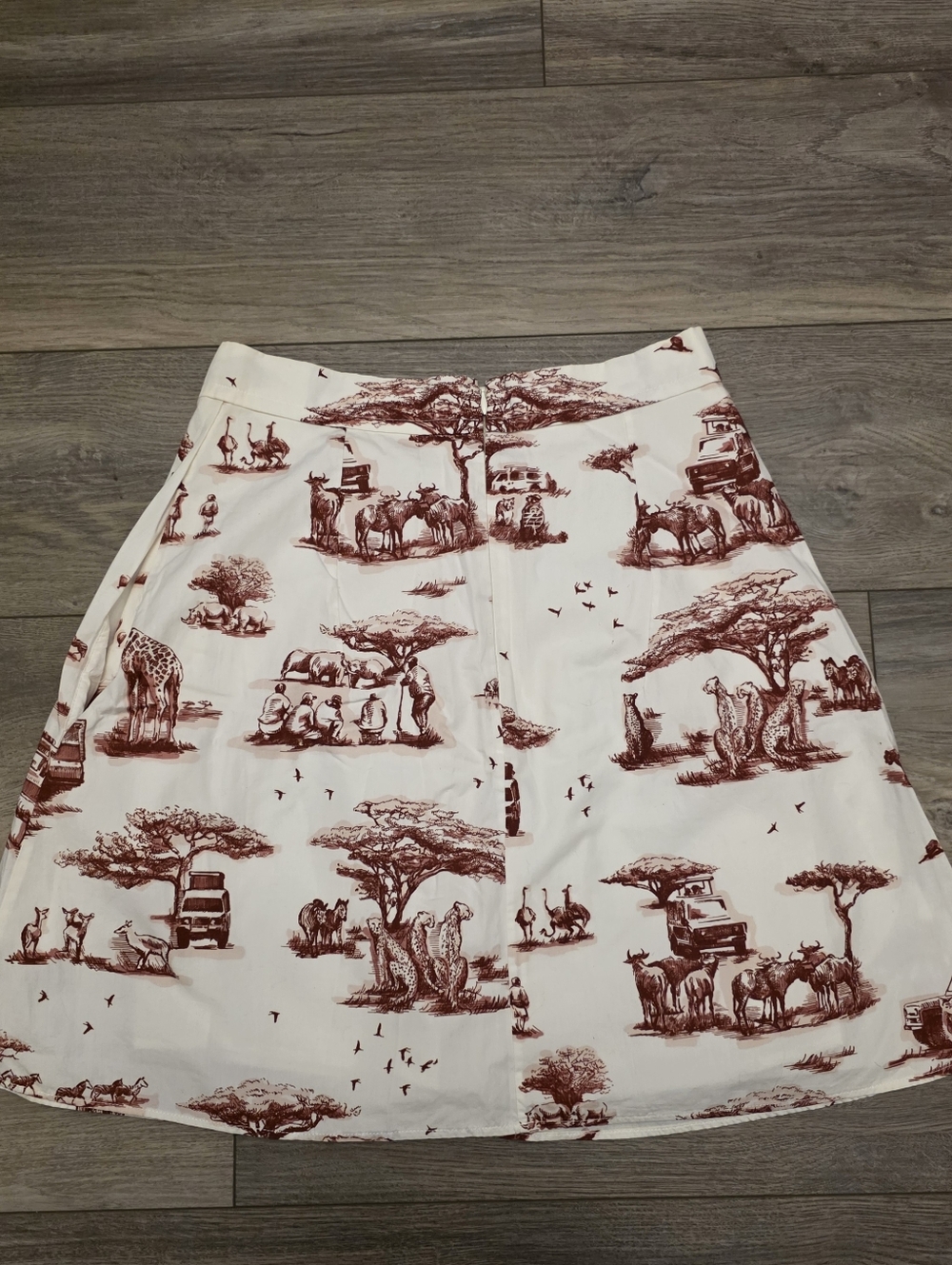CARVEN Safari-Skirt Size 38 FR/US 6 Reimagine the Classic French Toile de Jouy - Picture 12 of 13